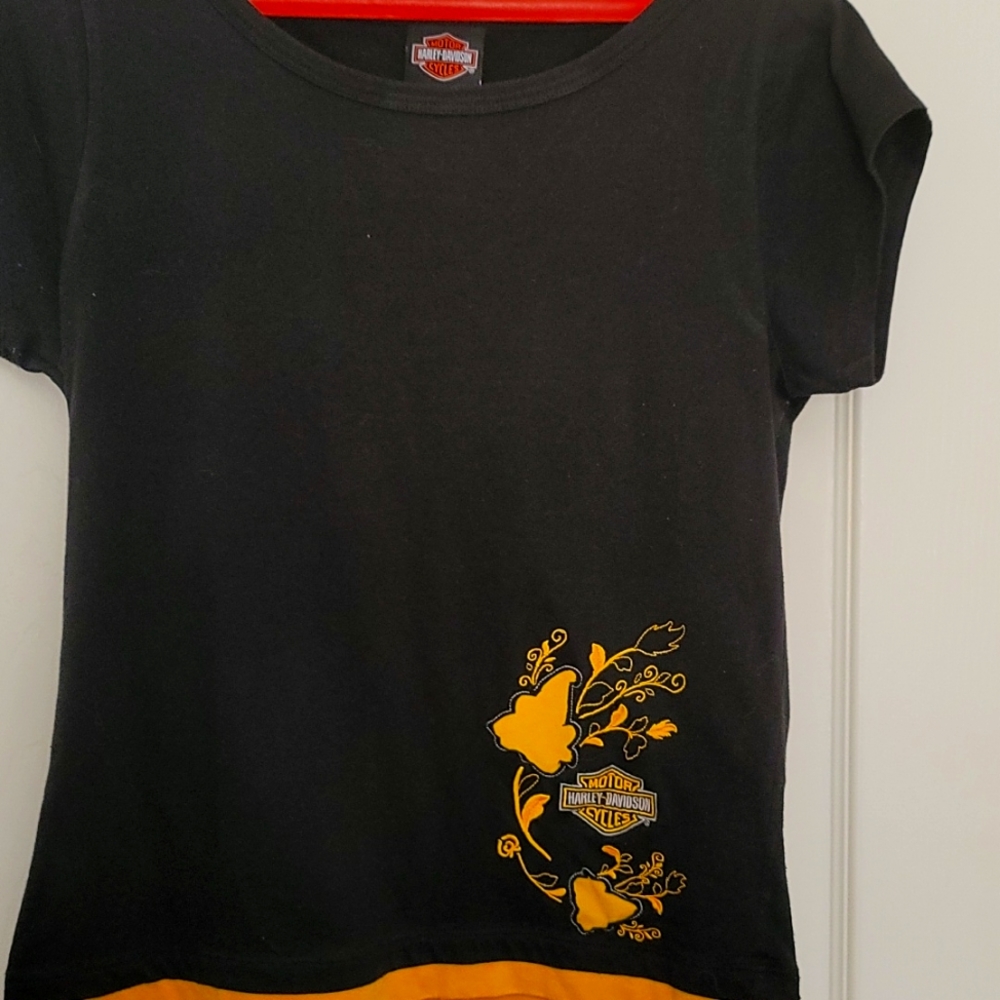 Harley-Davidson shirt